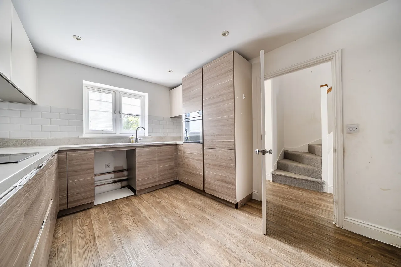 Newick Way, East Grinstead, RH19, photo 5