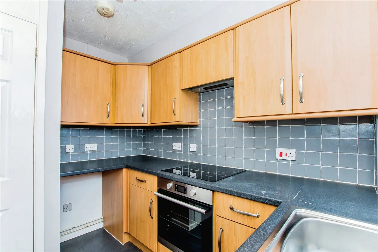 Stagshaw Drive, Peterborough, Cambridgeshire, PE2, photo 4