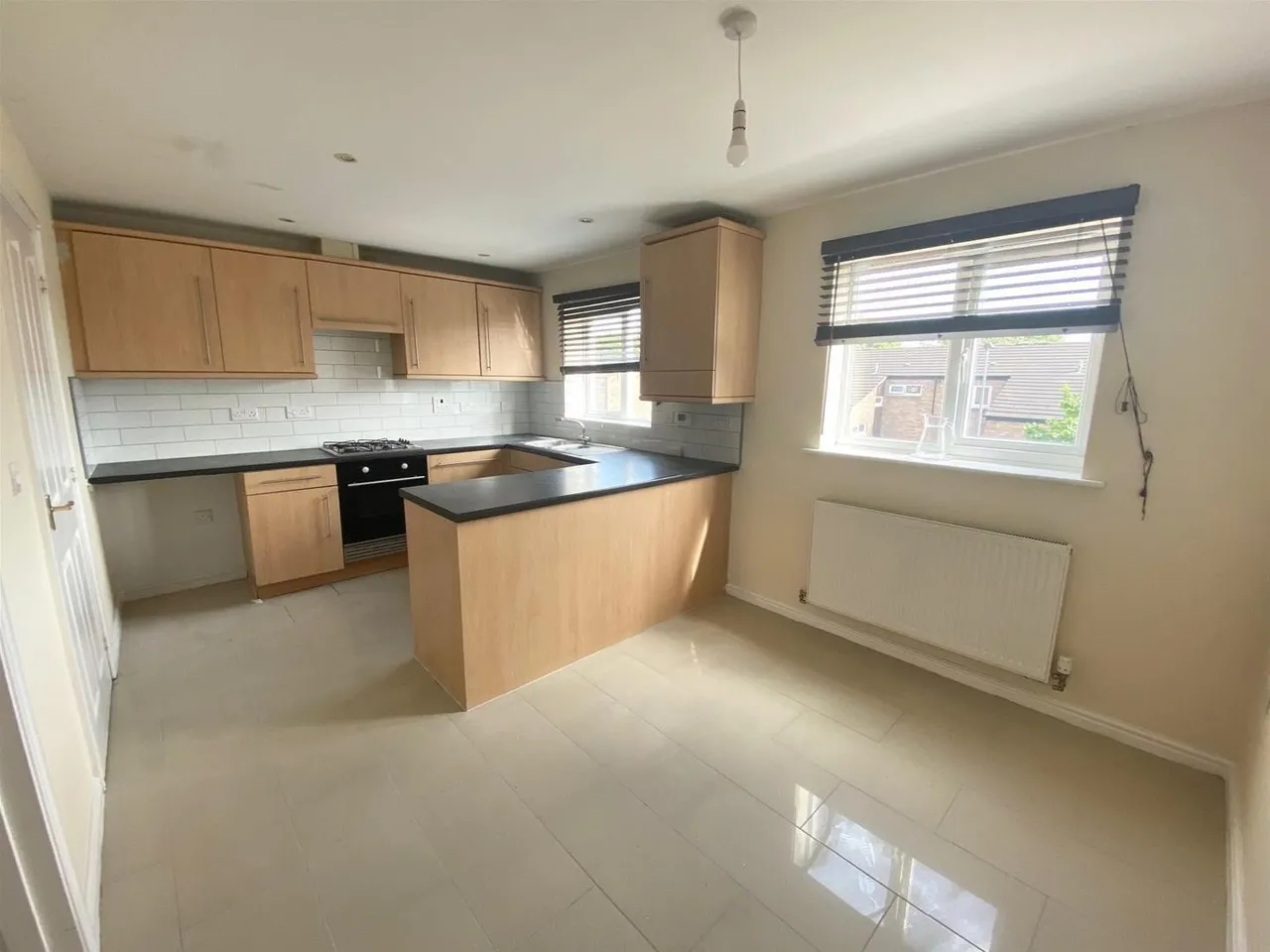 Lawnhurst Avenue Wythenshawe, Manchester M23 9RY, photo 10