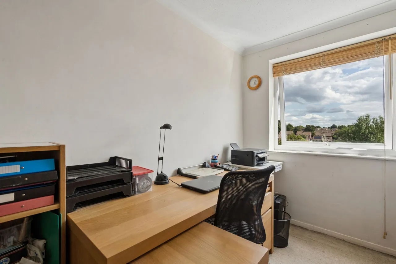 Windsor Drive, High Wycombe, HP13, photo 8