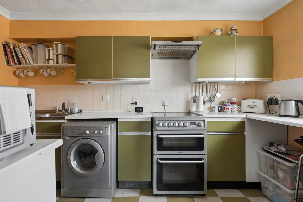 Windsor Drive, High Wycombe, HP13, photo 5