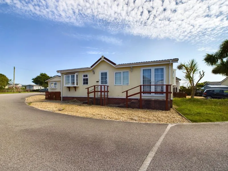 property for sale — Tremarle Home Park North Roskear, Camborne
