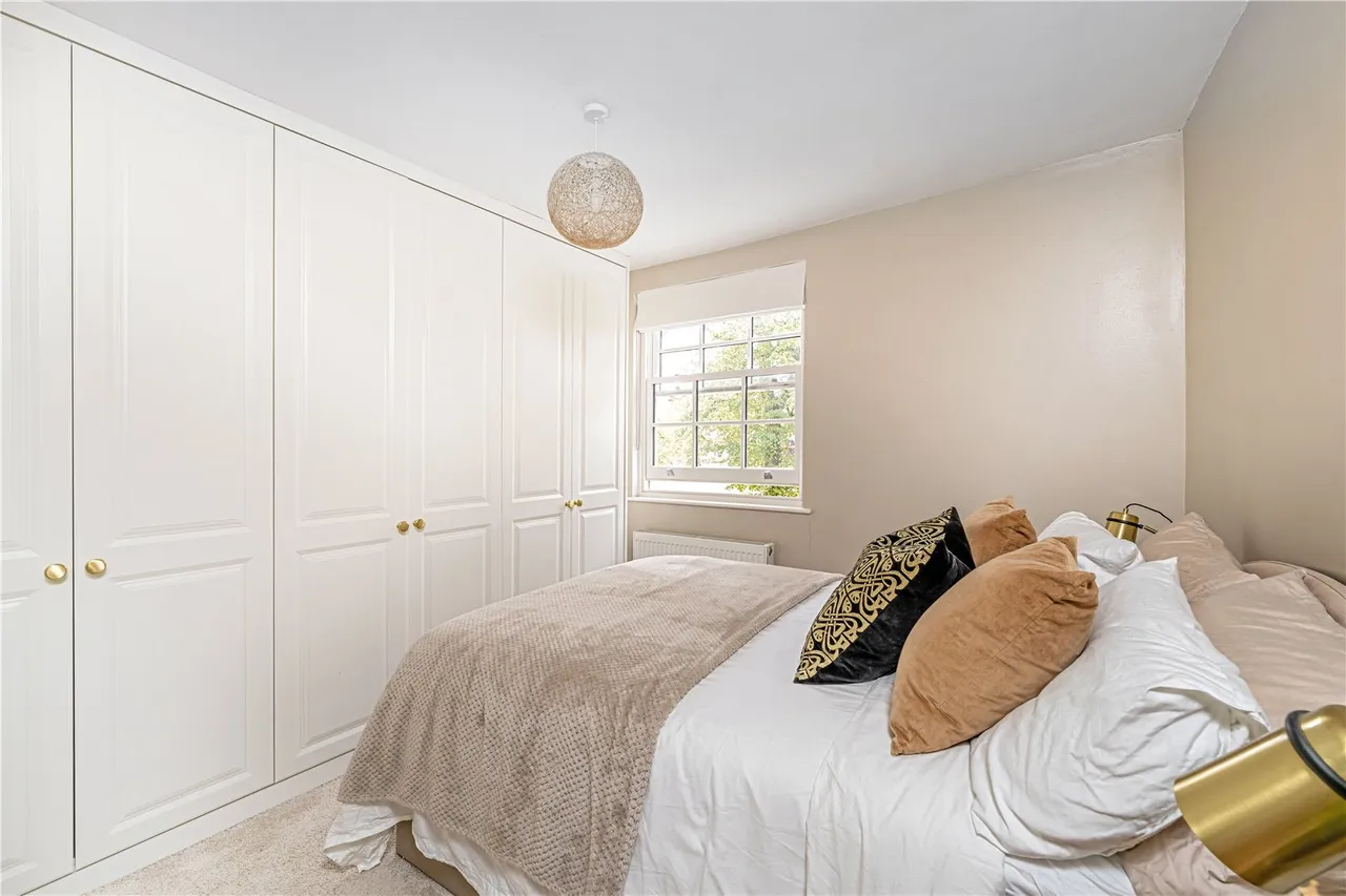 First Cross Road, Twickenham, TW2 5QA, photo 6