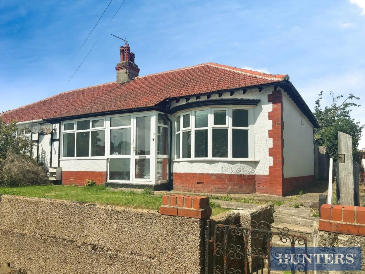 2 bed house for sale — Priory Crescent, Bridlington
