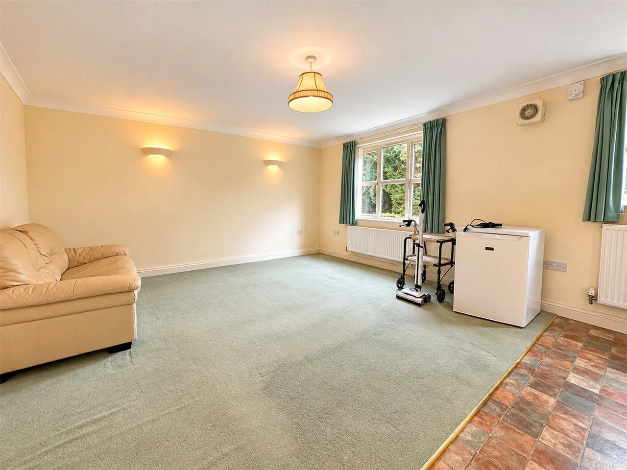 Eastgate, Sleaford, NG34, photo 4