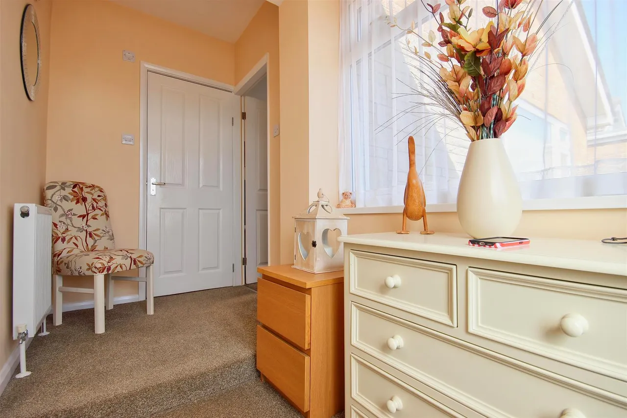 Draycott Avenue, Hornsea, photo 12