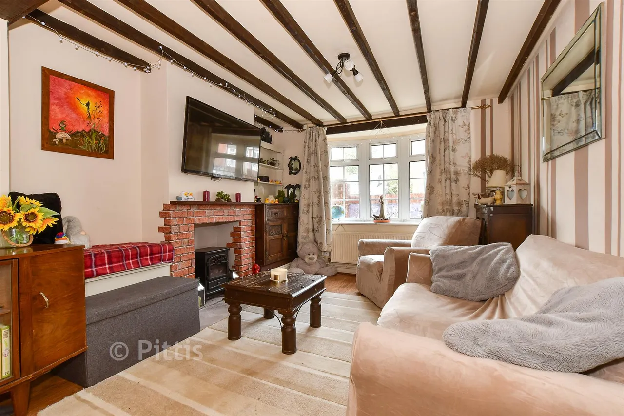 Bettesworth Road, Haylands, PO33, photo 4