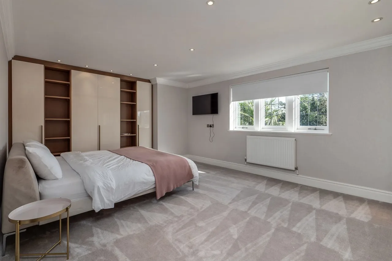 Broad Lane, Altrincham, photo 8