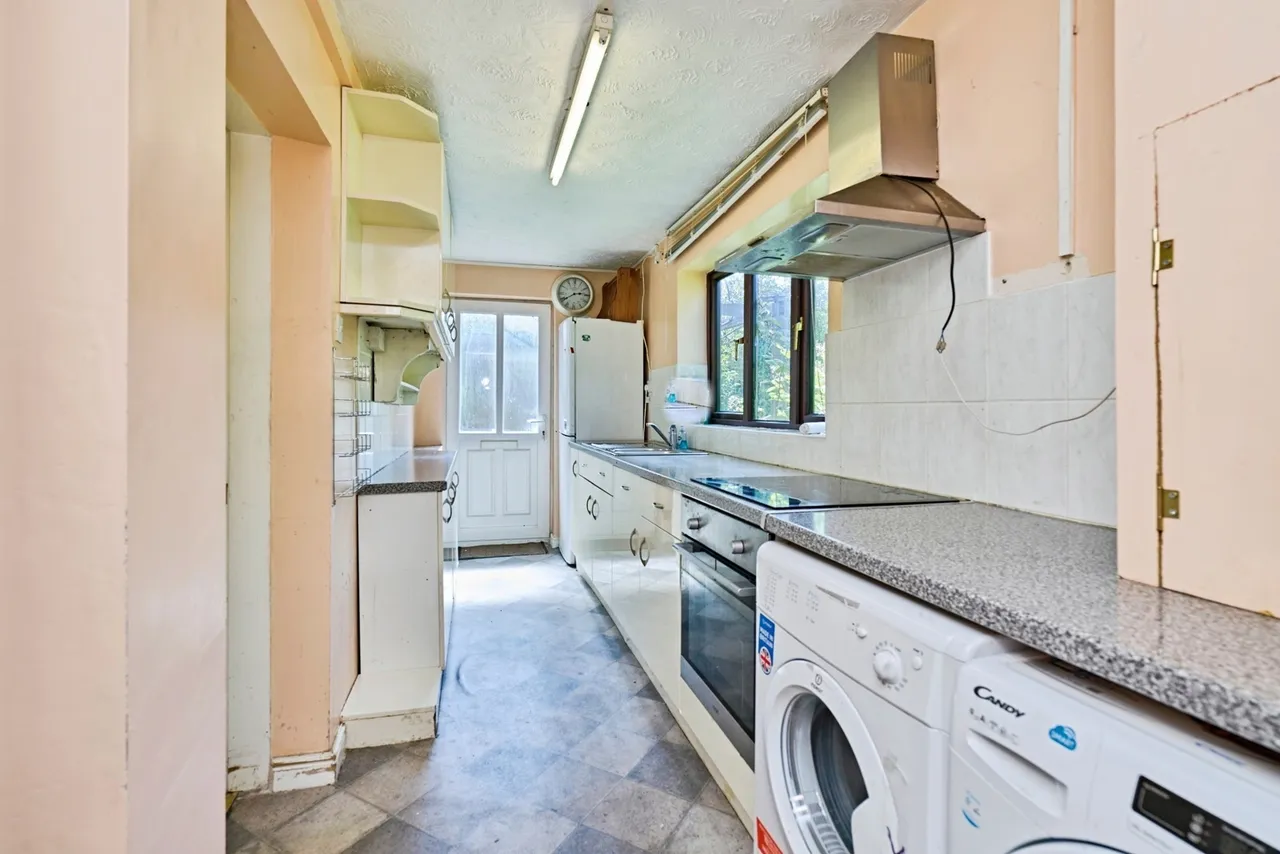 Walsall Road, Aldridge, West Midlands, WS9, photo 4