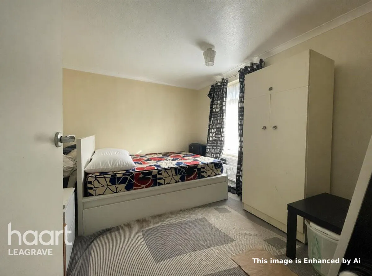 Morris Close, Luton, LU3, photo 16