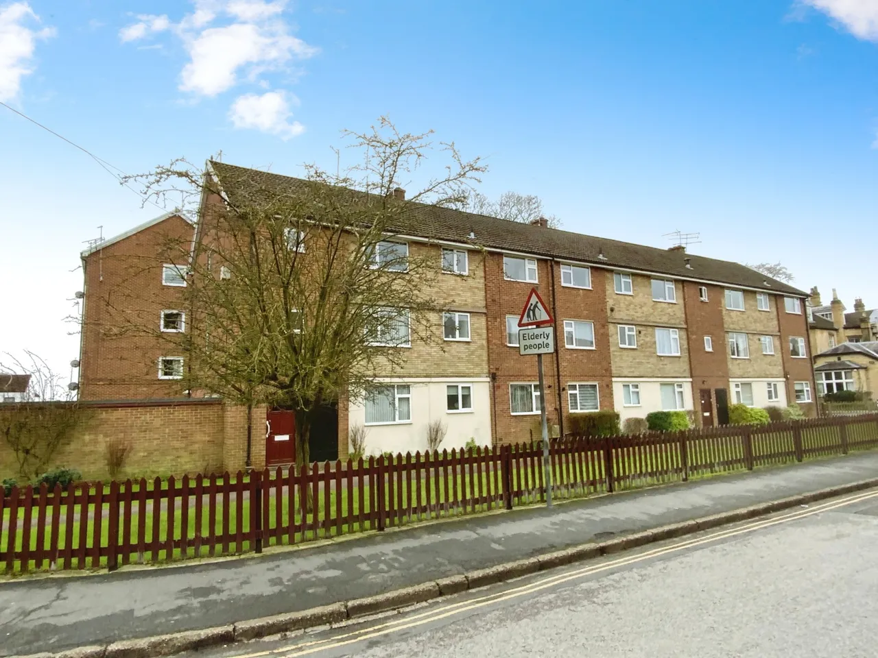 South Street, Cottingham, HU16, photo 10