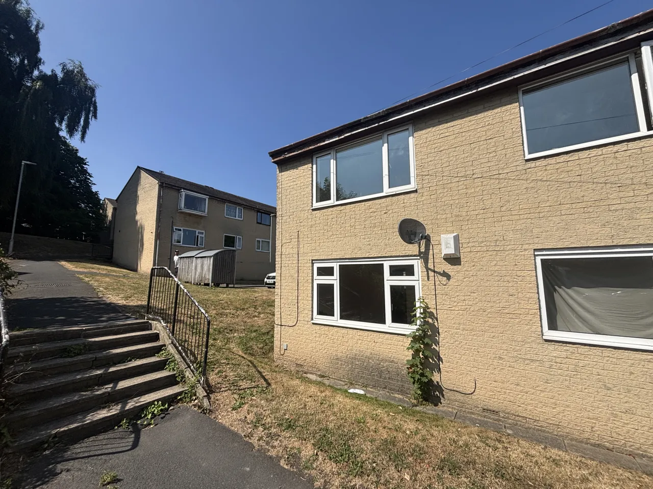 1 bed flat to rent, Thornes Park, Brighouse, HD6