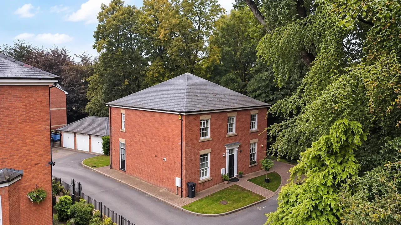 The Parklands, Stoneclough, M26, photo 18