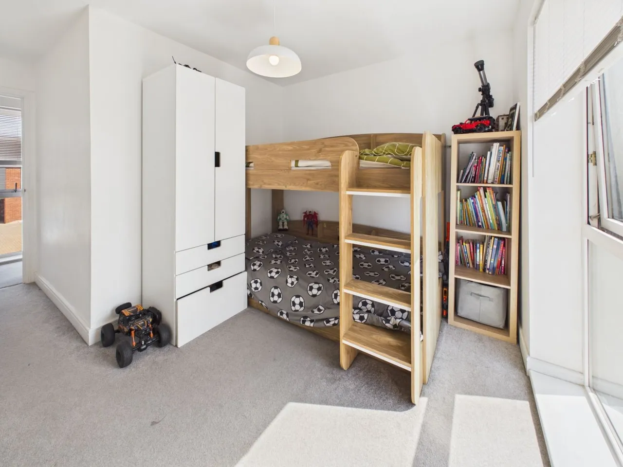 Montgomery Road, Bordon, GU35, photo 8