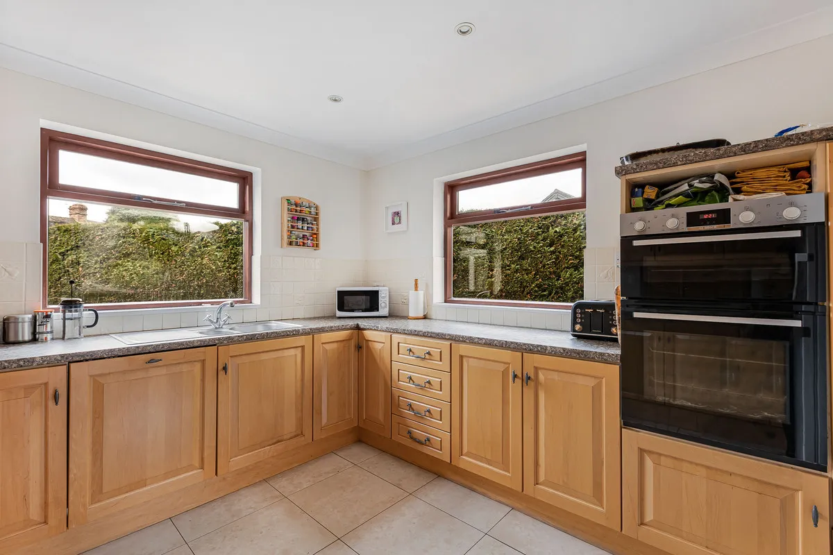 Eynsham Road, Botley, photo 8