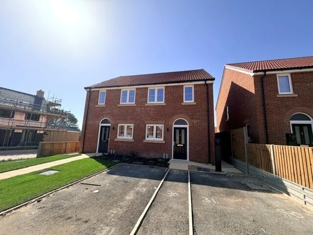 2 bed house to rent, Cowslip Lane, Downham Market, PE38