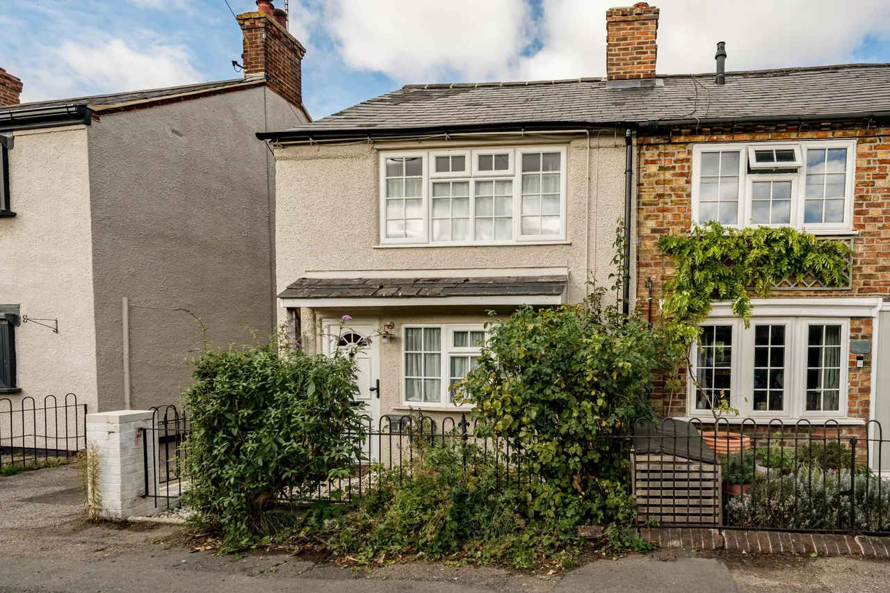 Model Row, Buckland, HP22, photo 29