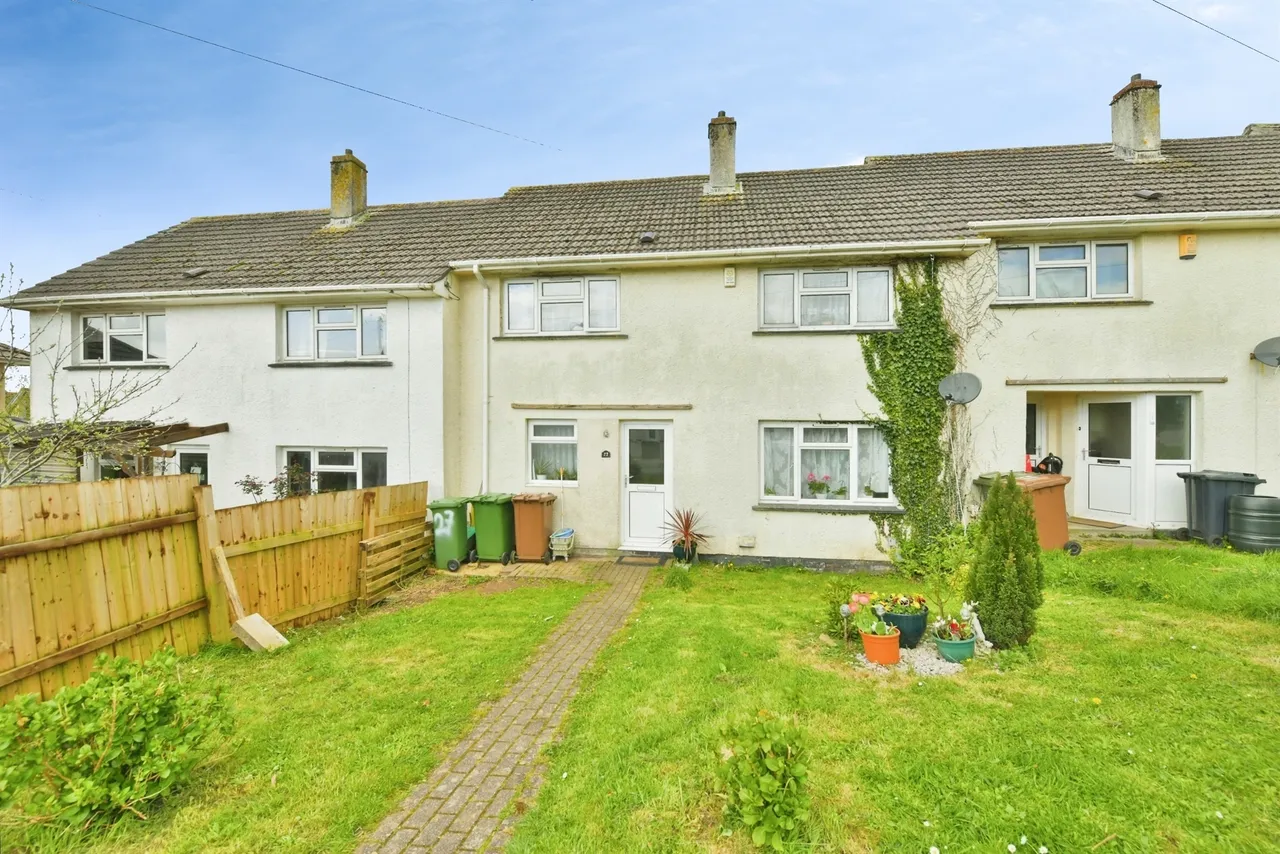 3 bed house for sale — Gray Crescent, Plymouth
