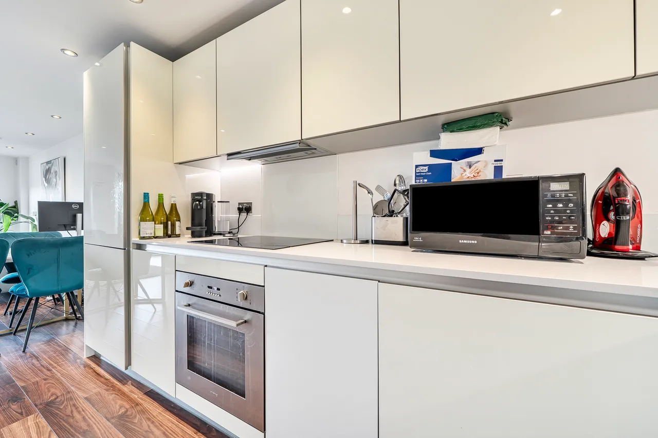 Flat 30, Howson Court, 525 Old Kent Road, London, photo 4