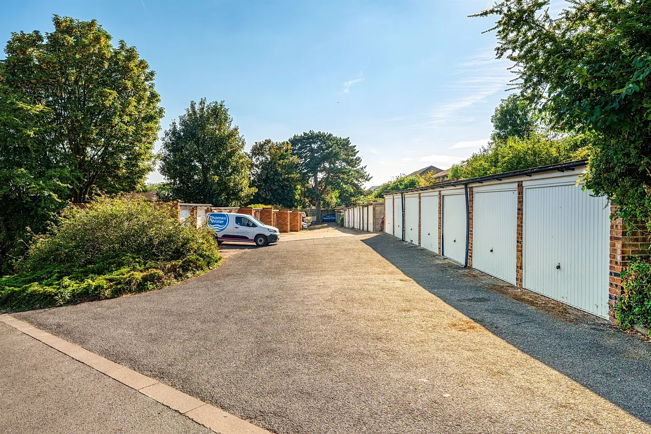 Croxley Rise, Maidenhead, SL6, photo 12