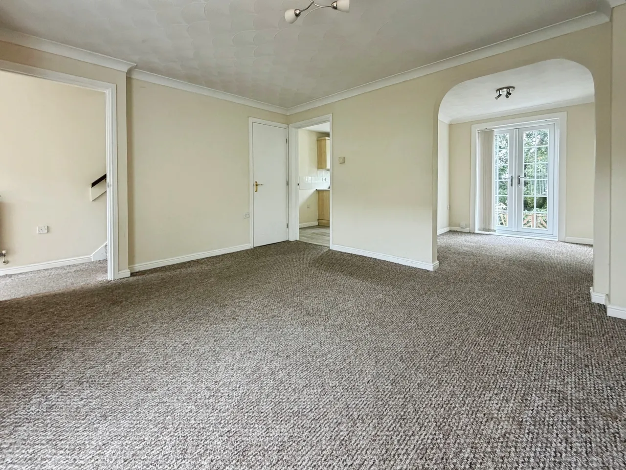 Blaen Ifor CAERPHILLY, CF83, photo 4