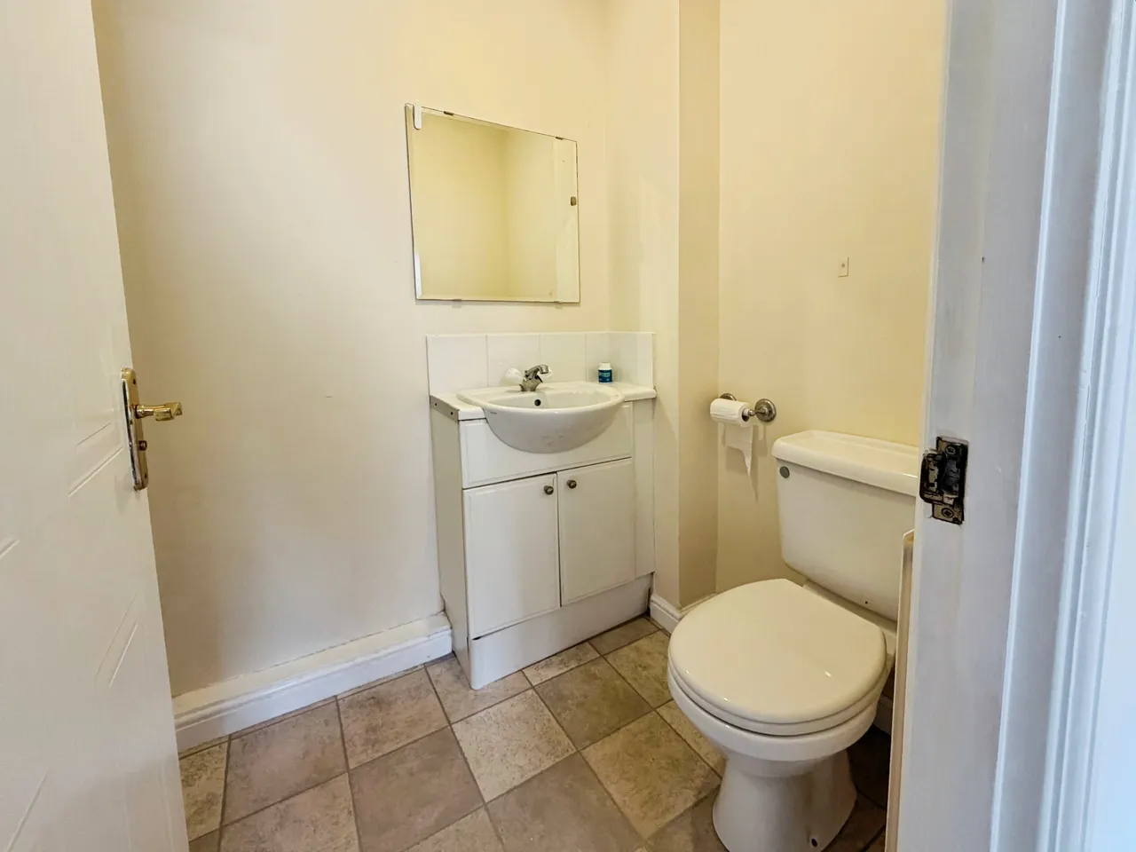 Blaen Ifor CAERPHILLY, CF83, photo 9