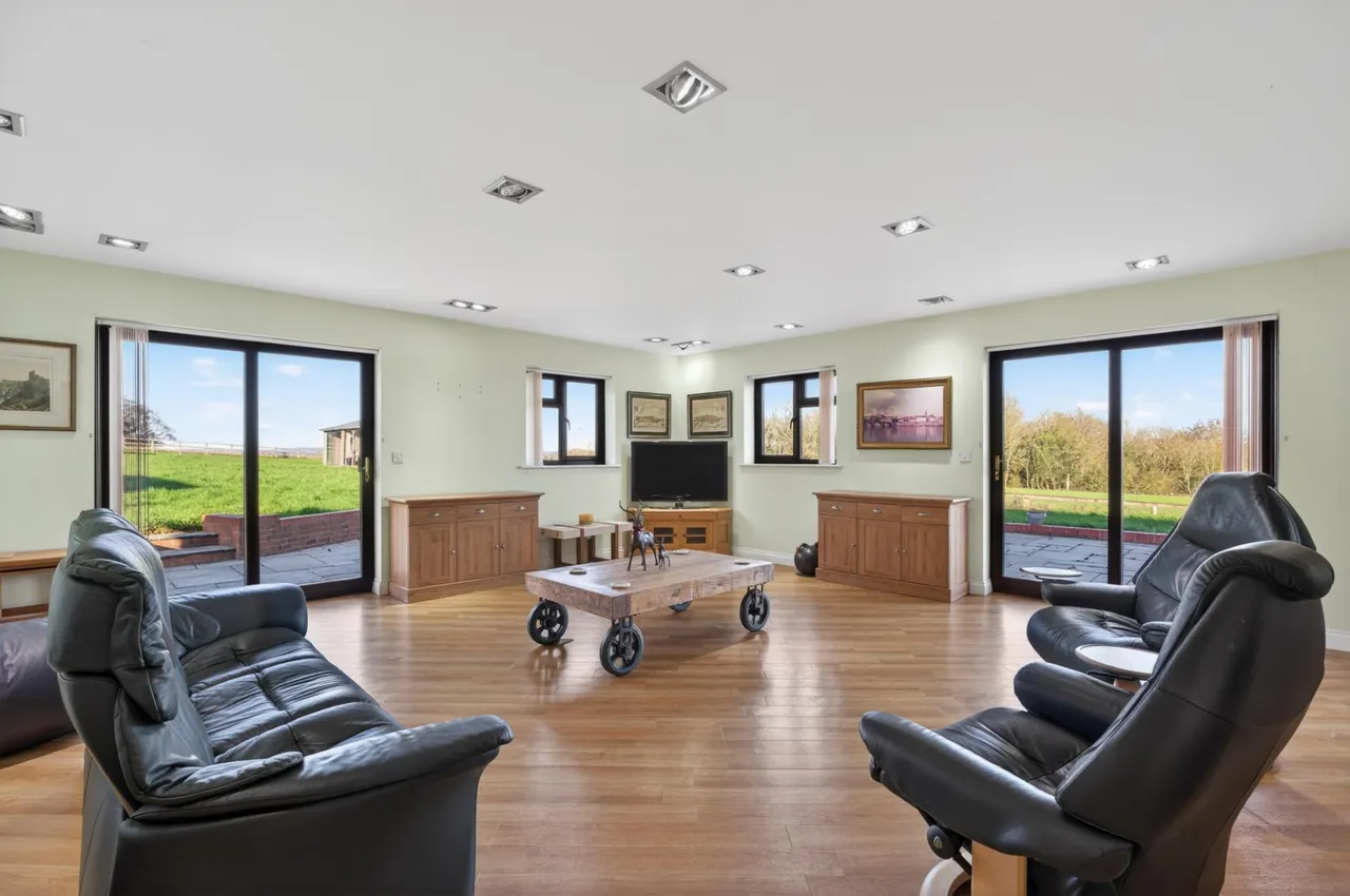 The Bungalow Hadzor Droitwich, WR9, photo 5