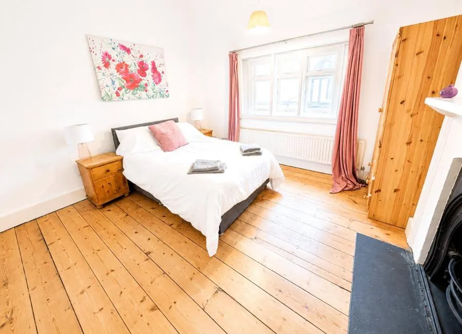 High Street, Eton, SL4, photo 8