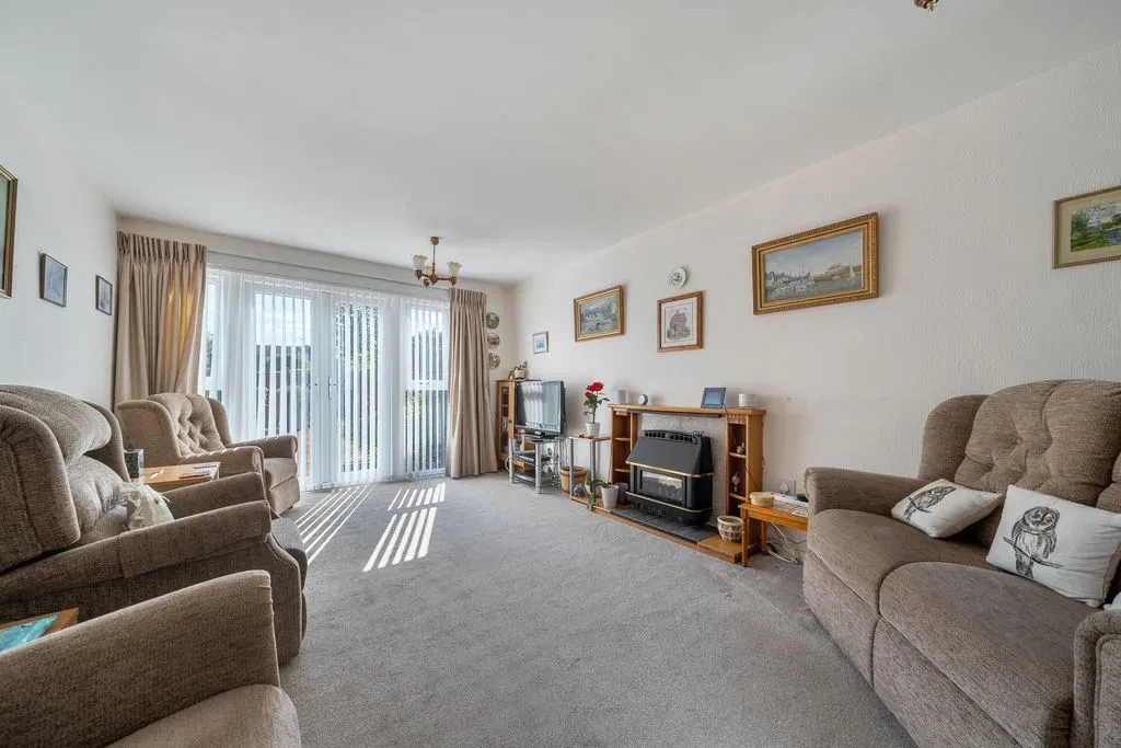 Ainsdale Close, Bletchley, Milton Keynes, Buckinghamshire, MK3 7TP, photo 14