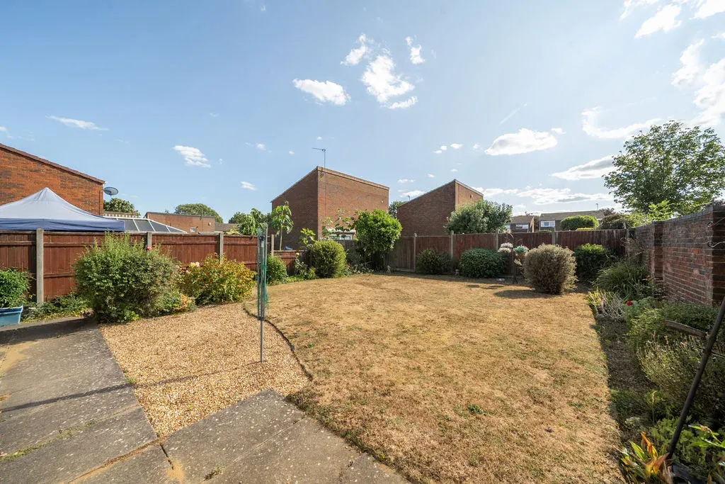 Ainsdale Close, Bletchley, Milton Keynes, Buckinghamshire, MK3 7TP, photo 5