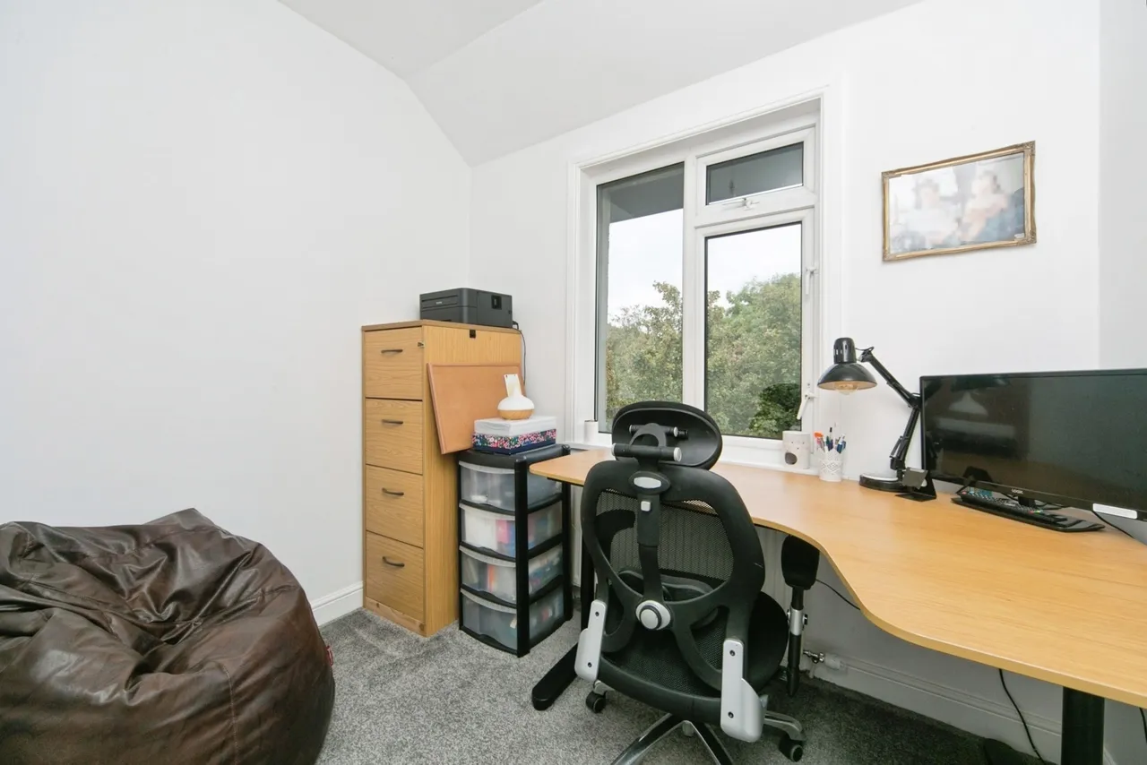 Dingle Hill, Colwyn Bay, LL29, photo 14