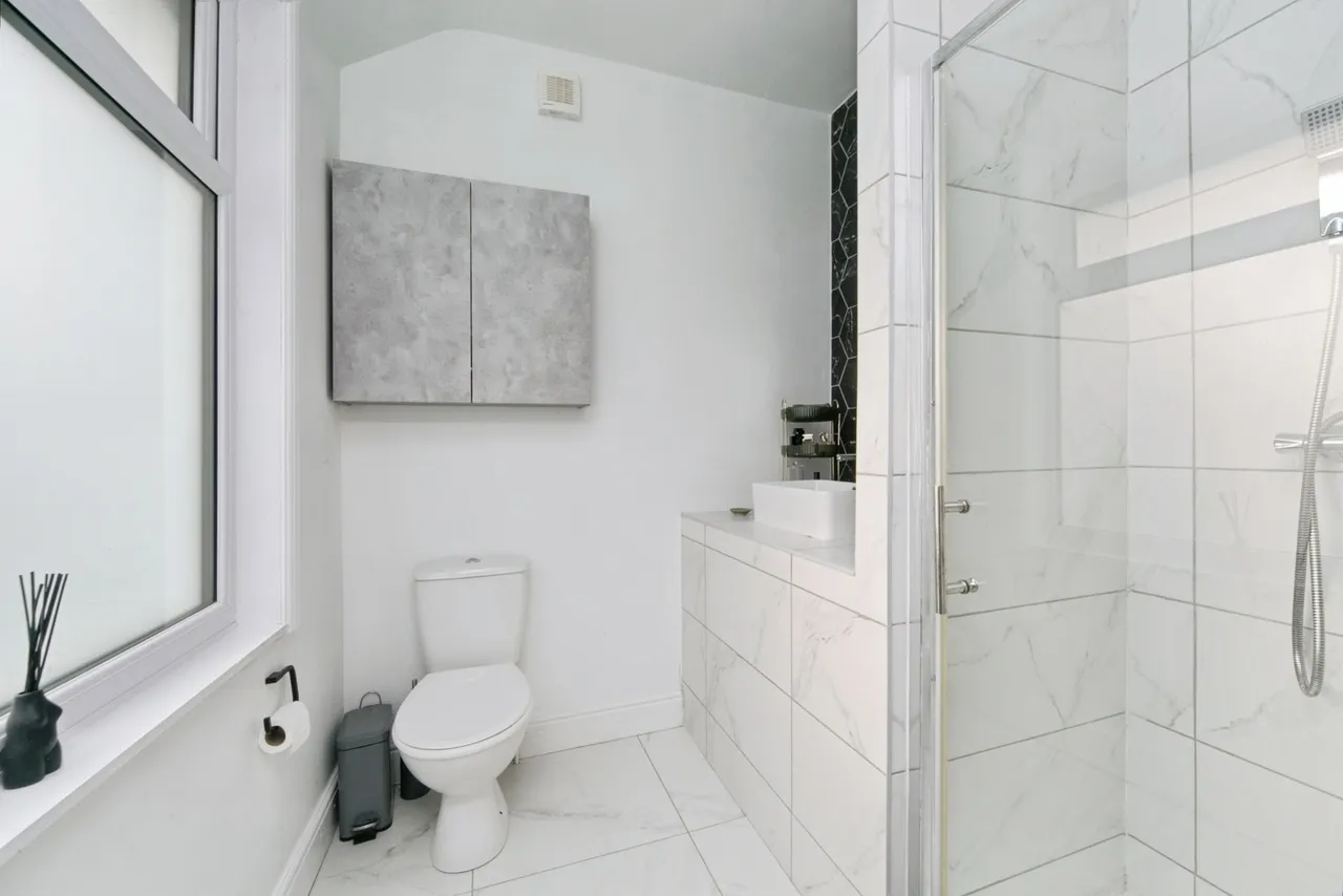 Dingle Hill, Colwyn Bay, LL29, photo 10
