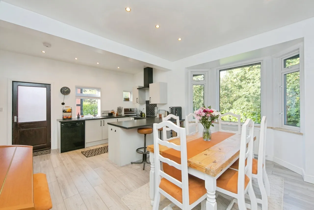 Dingle Hill, Colwyn Bay, LL29, photo 7