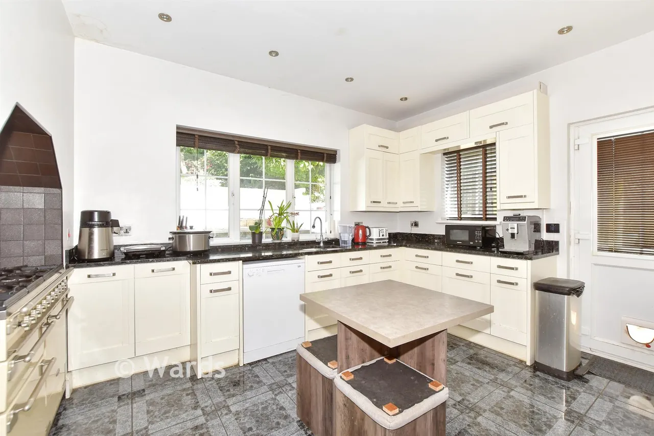 London Road, Hythe, CT21, photo 7