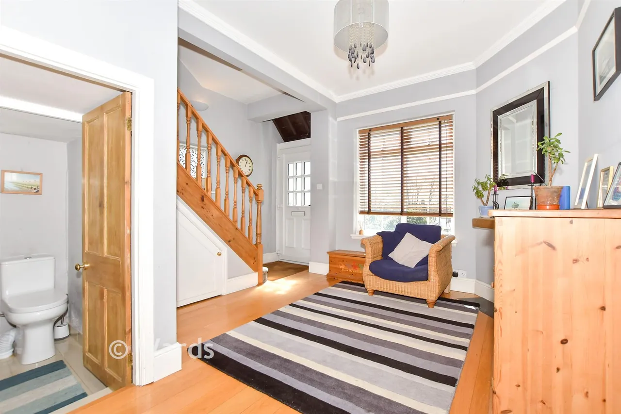 London Road, Hythe, CT21, photo 3