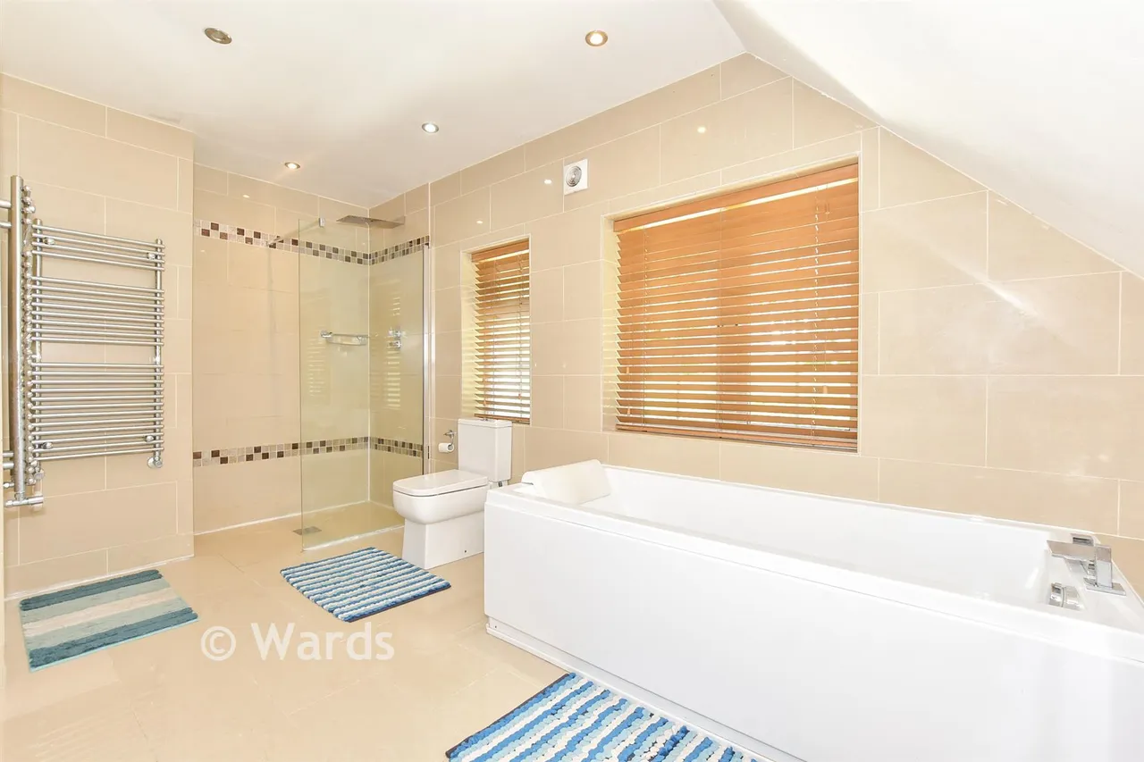 London Road, Hythe, CT21, photo 11