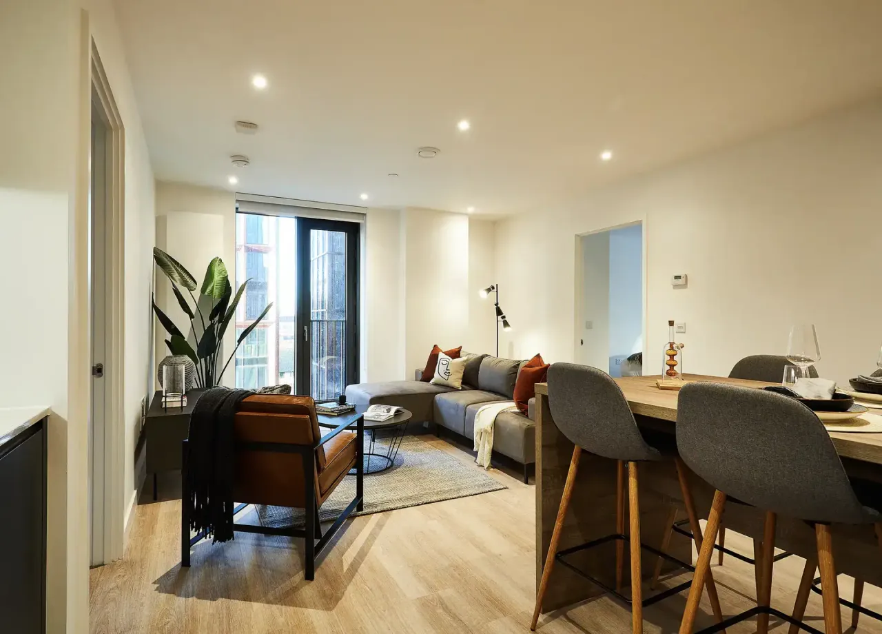 2 bed flat for sale, Circle Square, M1