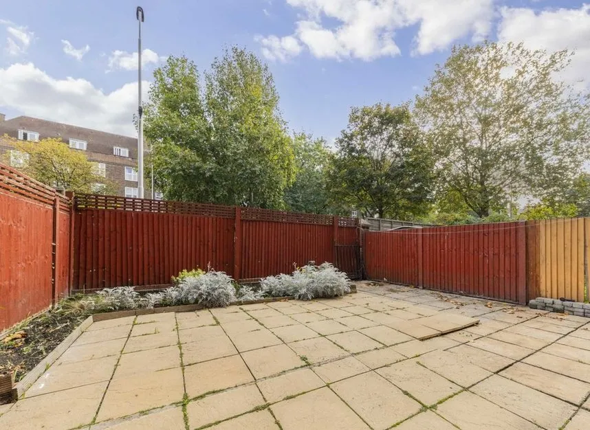 Wandsworth Road, South Lambeth, SW8, photo 6