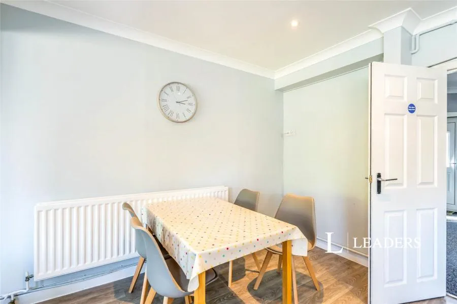 Chestnut Grove, Bognor Regis, PO22, photo 4