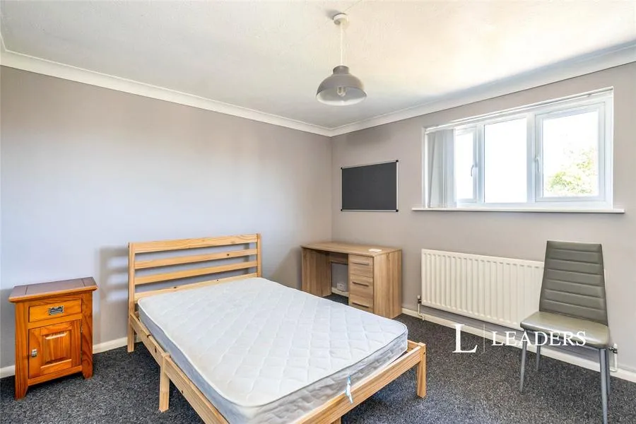 Chestnut Grove, Bognor Regis, PO22, photo 6