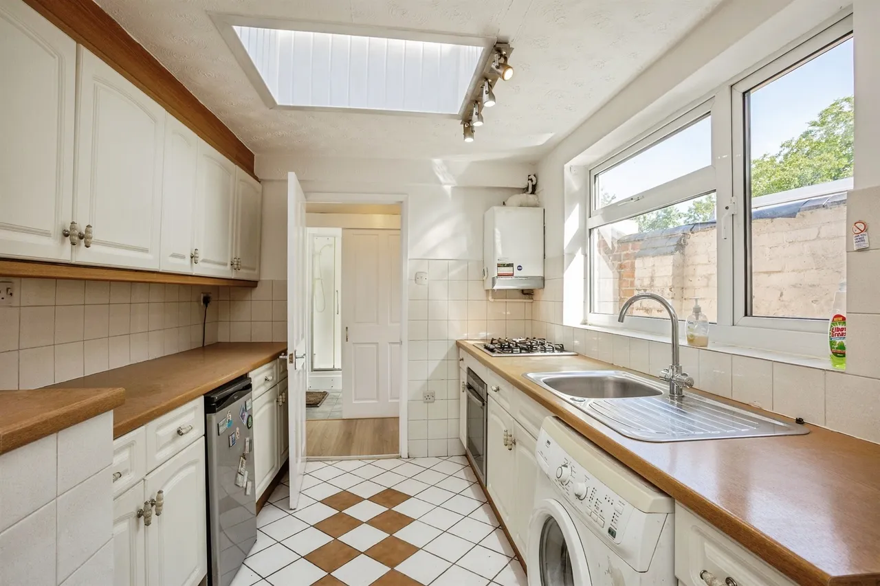 Main Street, Asfordby, LE14, photo 6