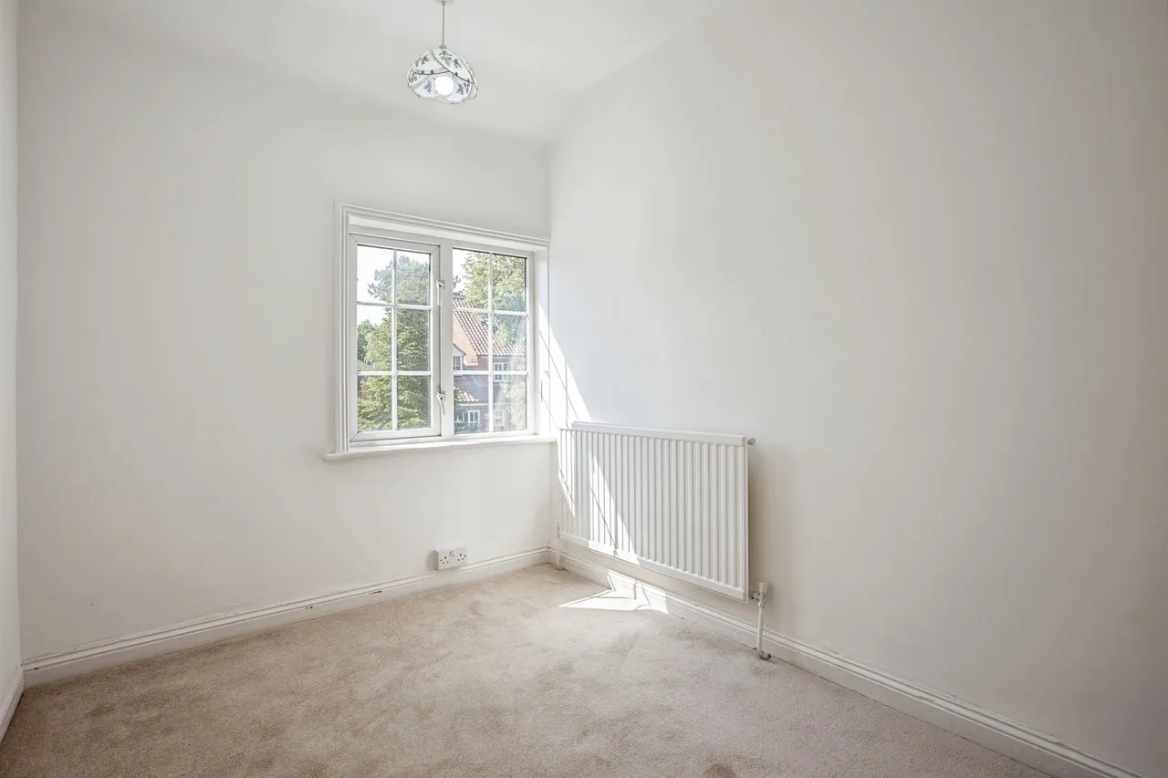 Main Street, Asfordby, LE14, photo 13