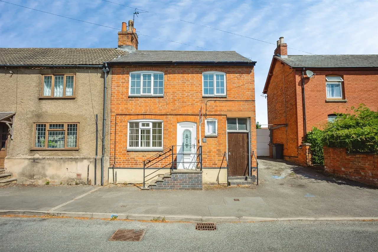 Main Street, Asfordby, LE14, photo 3