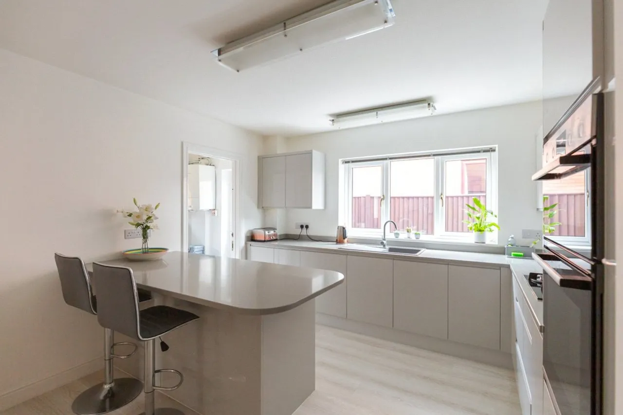 College Park Drive, Bristol, BS10, photo 2