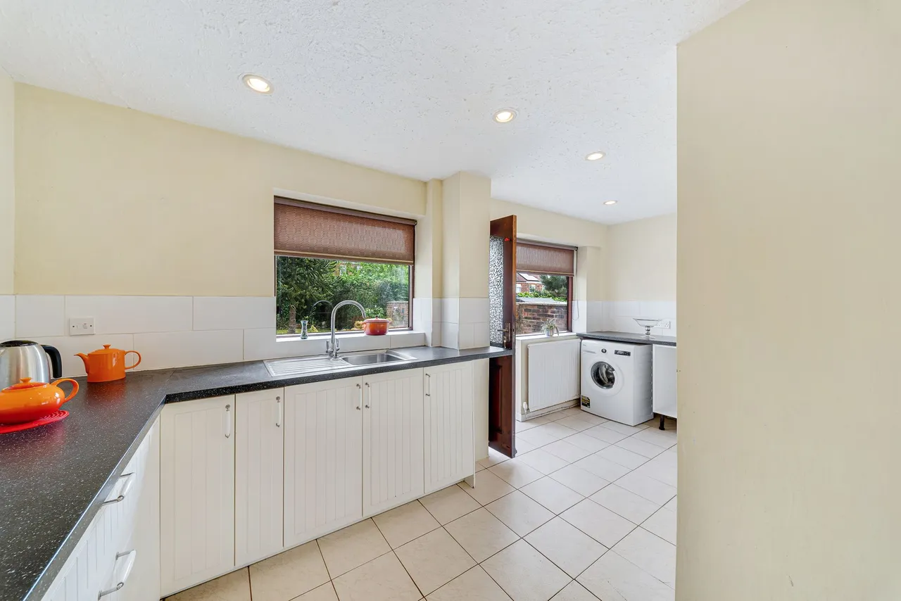 Kingsway, Widnes, Widnes, WA8 7QR, photo 9