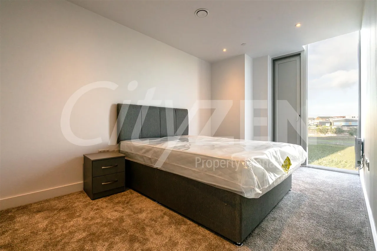Victoria Riverside, Dantzic Street, Manchester, M4 4DD, photo 3