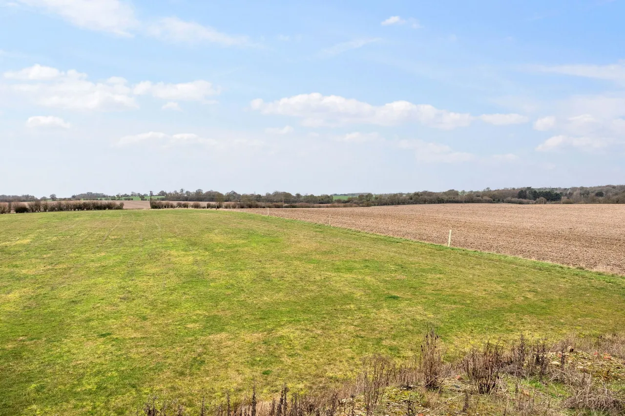 'AURA' Westmill, Buntingford, SG9, photo 13