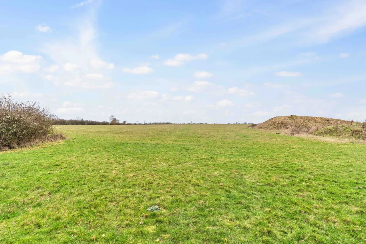 'AURA' Westmill, Buntingford, SG9, photo 12