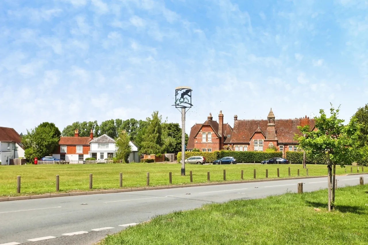 Hastings Road, Hawkhurst, TN18, photo 14