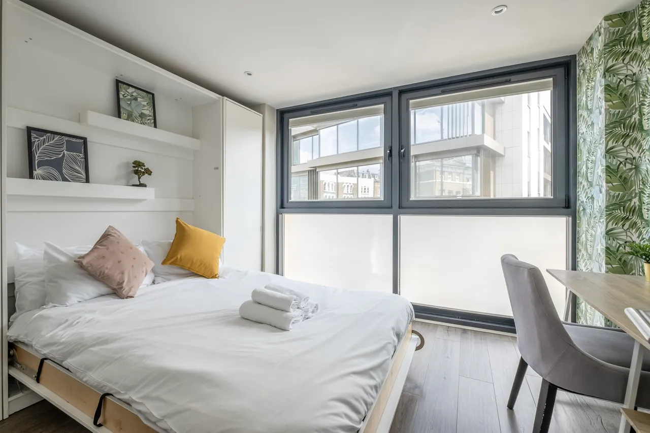 Burston Road, London, SW15, photo 6